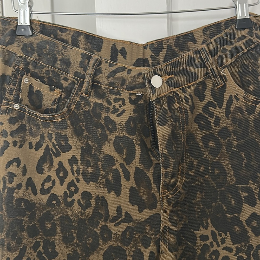 Never worn - Picture 2 of 3